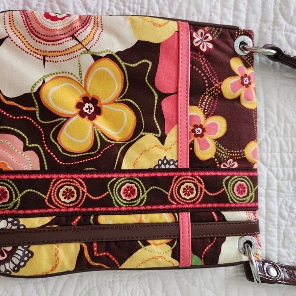 Vera Bradley Cross Body Bag - Picture 5 of 8
